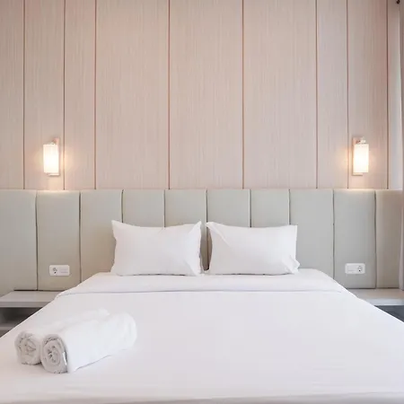 Nice And Comfort 1Br At 25Th Floor Samara Suites Apartment By Travelio